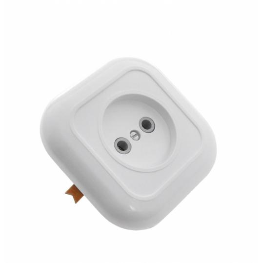 Розетка скр/уст 1-мест. без зазем. IP20 10А белая РС10-153 "Валентина" (Москва) (уп.150) распродажа